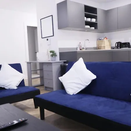 Stylish 2-bed - Rooftop Views - Apartment Birmingham