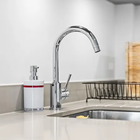 Stylish 2-bed - Rooftop Views - Birmingham